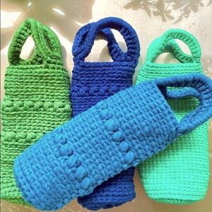 Crochet wine tote - set of 4